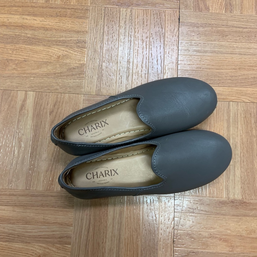 Charix Camel Flats / Loafers